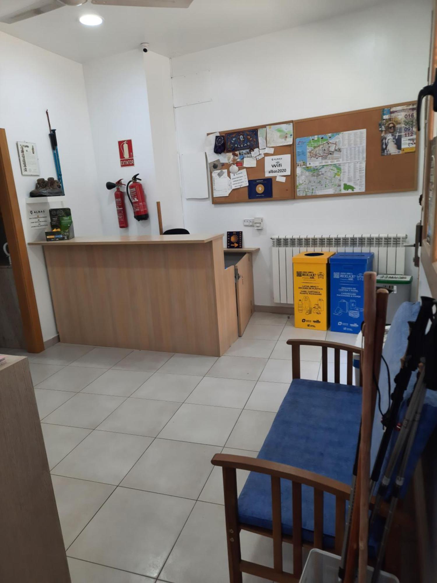 Albergue Albas Exclusivo Para Peregrinos Logroño Exteriör bild